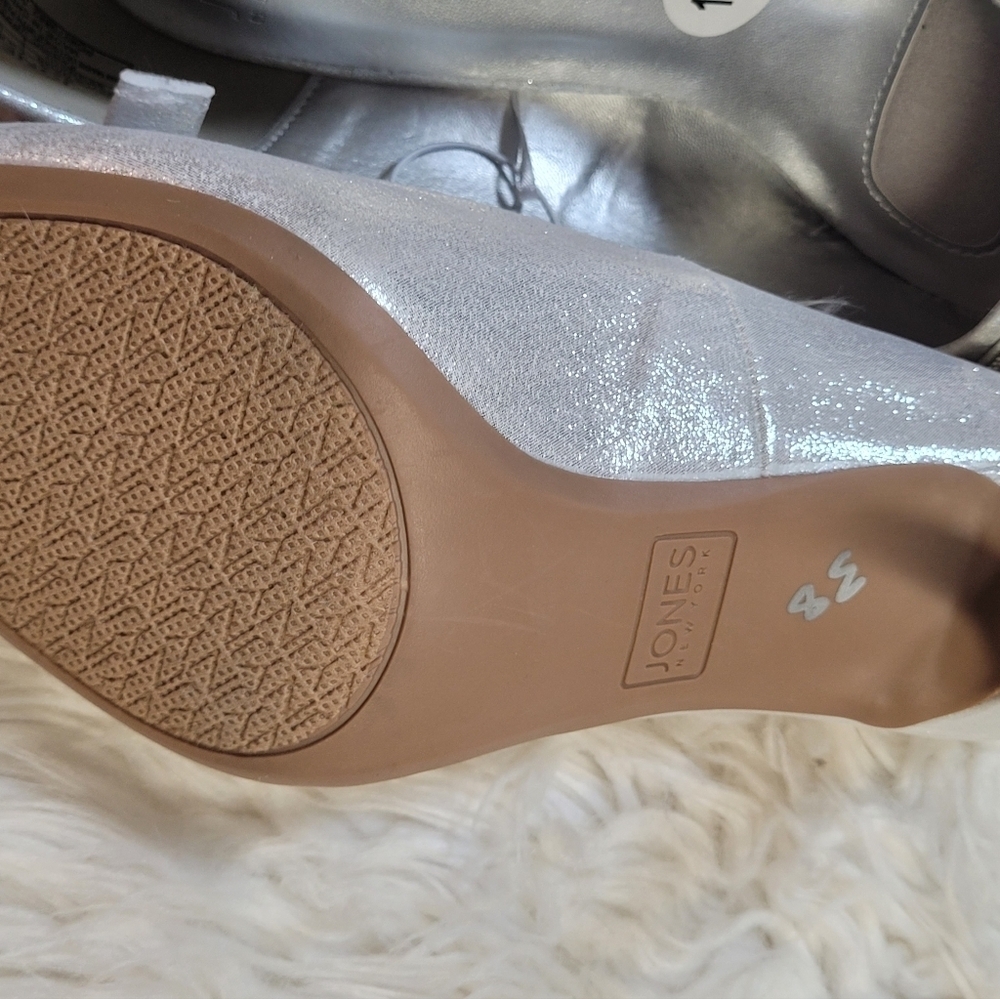 Silver Glitter Heels with Bow Accent - Picture 10 of 10